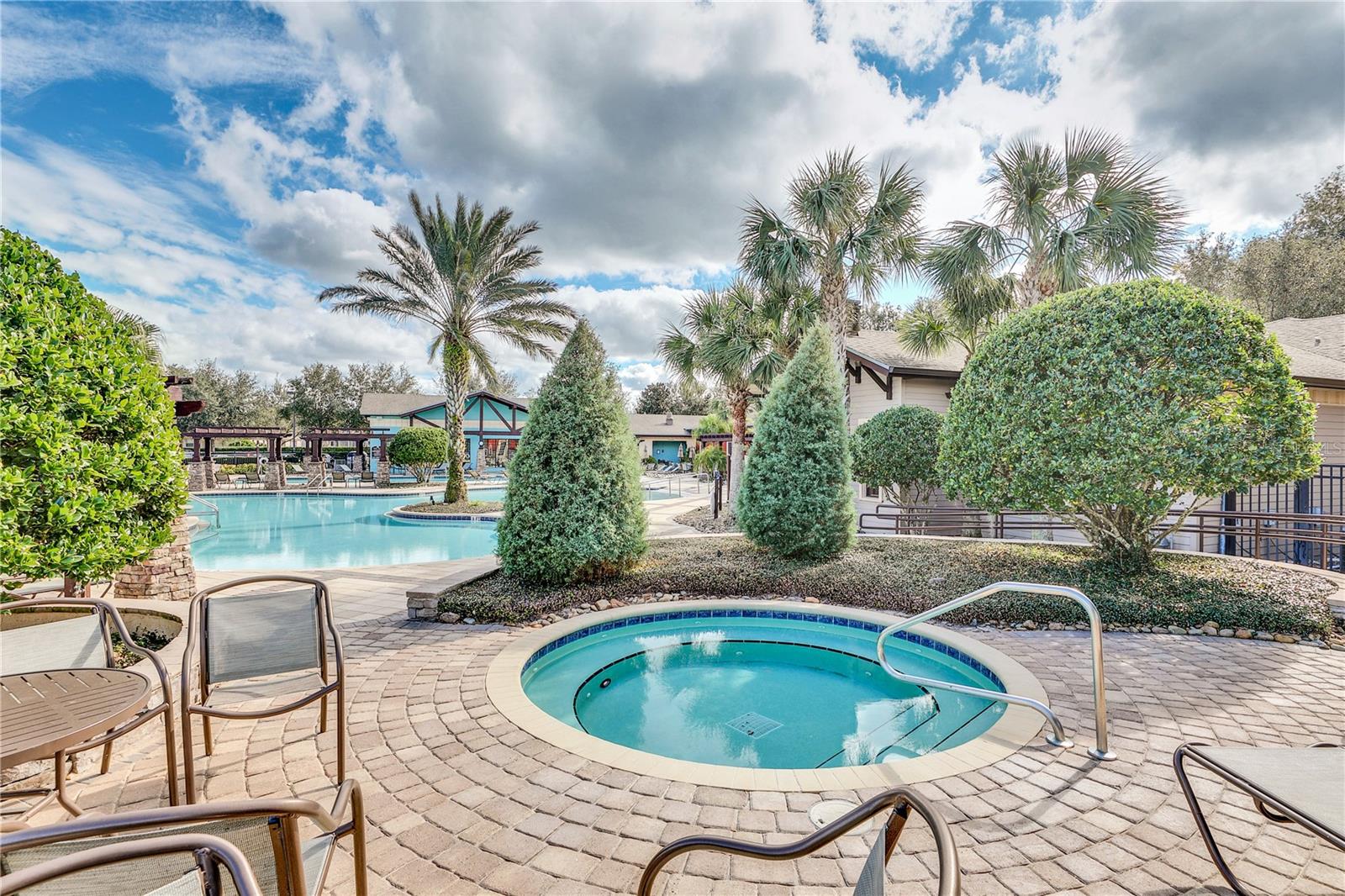 LEESBURG ARLINGTON RIDGE PH 1-C - Residential