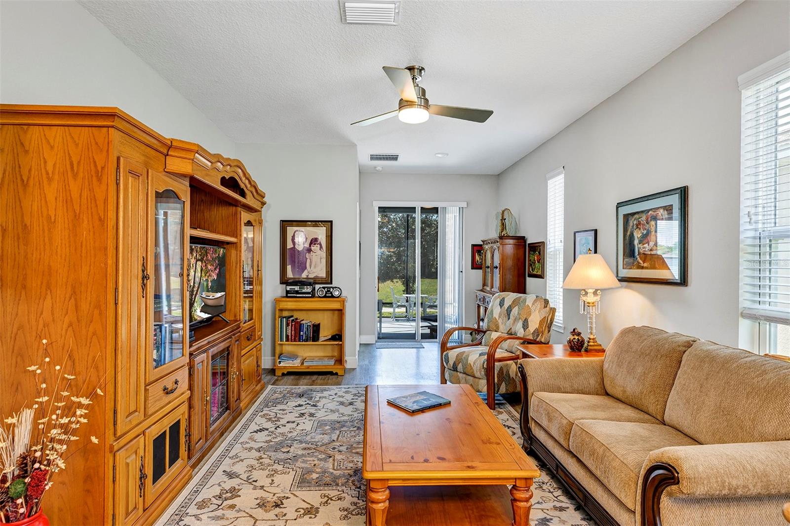 LEESBURG ARLINGTON RIDGE PH 1-C - Residential