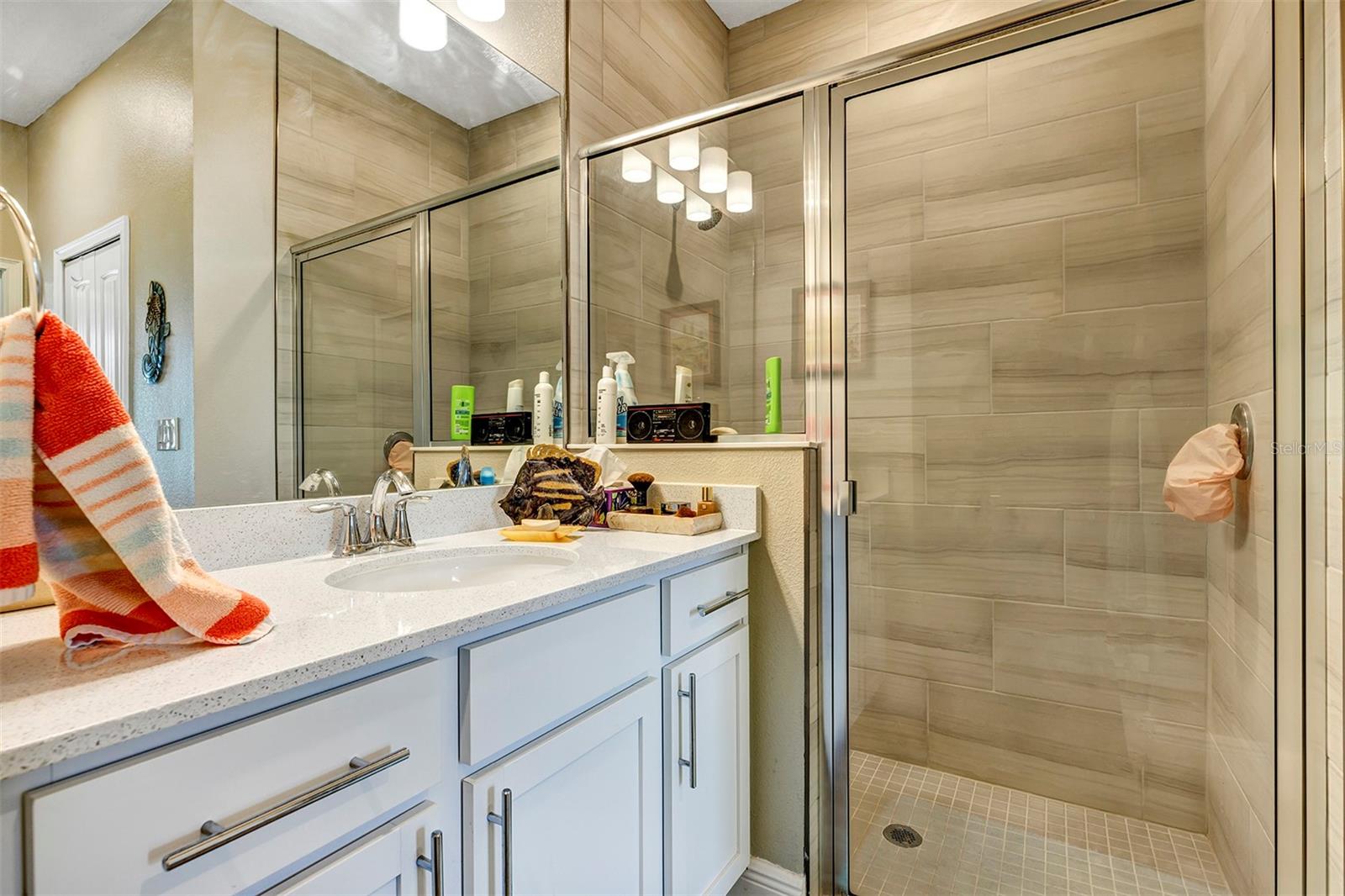LEESBURG ARLINGTON RIDGE PH 1-C - Residential