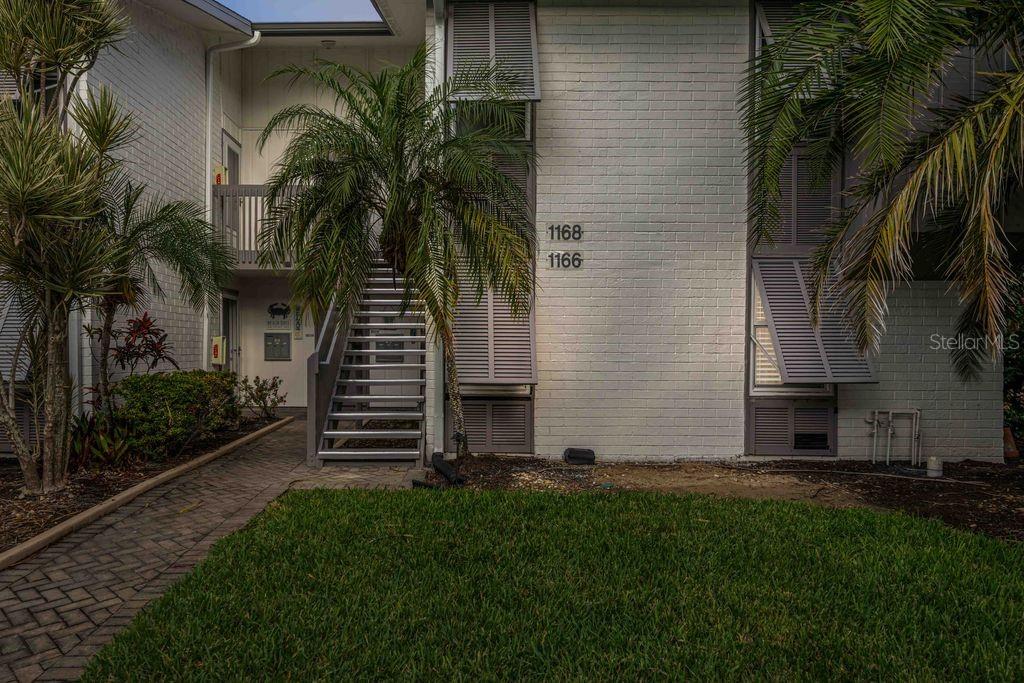 Located on Siesta Key, this updated first-floor 2-bedroom, 2-bath condo at 1166 W Peppertree Drive offers an excellent combination of coastal living and rental potential. This home is offered TURN KEY! Just steps from the world-famous Siesta Key Beach, residents enjoy easy access to the island’s renowned white-sand shoreline, along with nearby shopping, dining, and local restaurants. The well-maintained open floor plan features an updated kitchen with granite countertops, custom cabinetry, and stainless-steel appliances. An enclosed lanai provides additional living space with a built-in quartz workspace and owner storage. Both bathrooms offer granite countertops and walk-in showers. Additional features include wood plank tile flooring throughout, updated windows, in-unit washer and dryer, and a remodeled kitchen. Peppertree is a Beach-to-Bay community with resort-style amenities, on-site management, optional rental program, and security, making this property ideal as a primary residence, seasonal retreat, or investment opportunity. Conveniently located near marinas, golf, Siesta village, and downtown Sarasota.