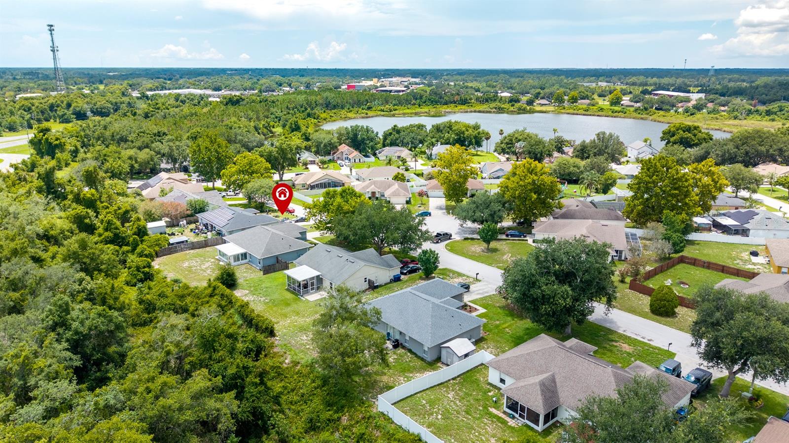 GROVELAND HIDDEN LAKES ESTATES - Residential