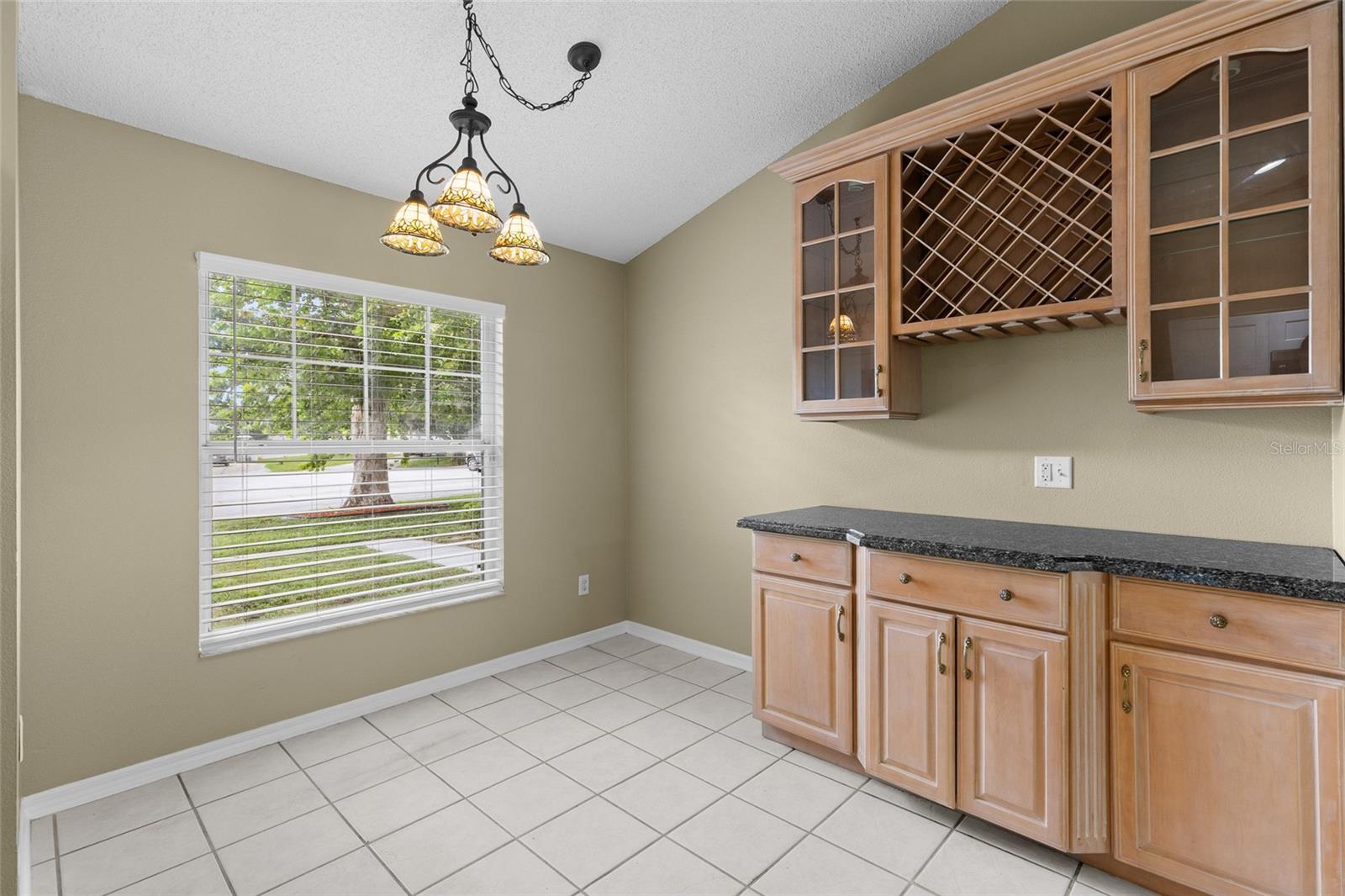 GROVELAND HIDDEN LAKES ESTATES - Residential
