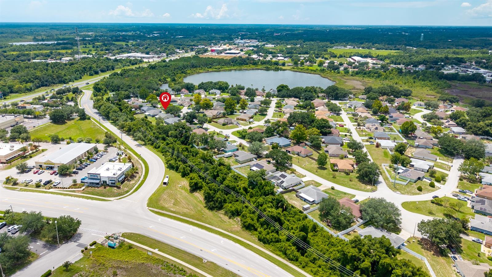 GROVELAND HIDDEN LAKES ESTATES - Residential