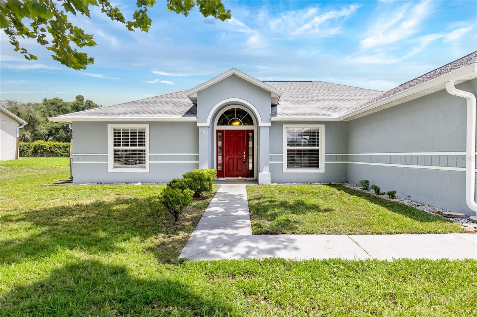 GROVELAND HIDDEN LAKES ESTATES - Residential