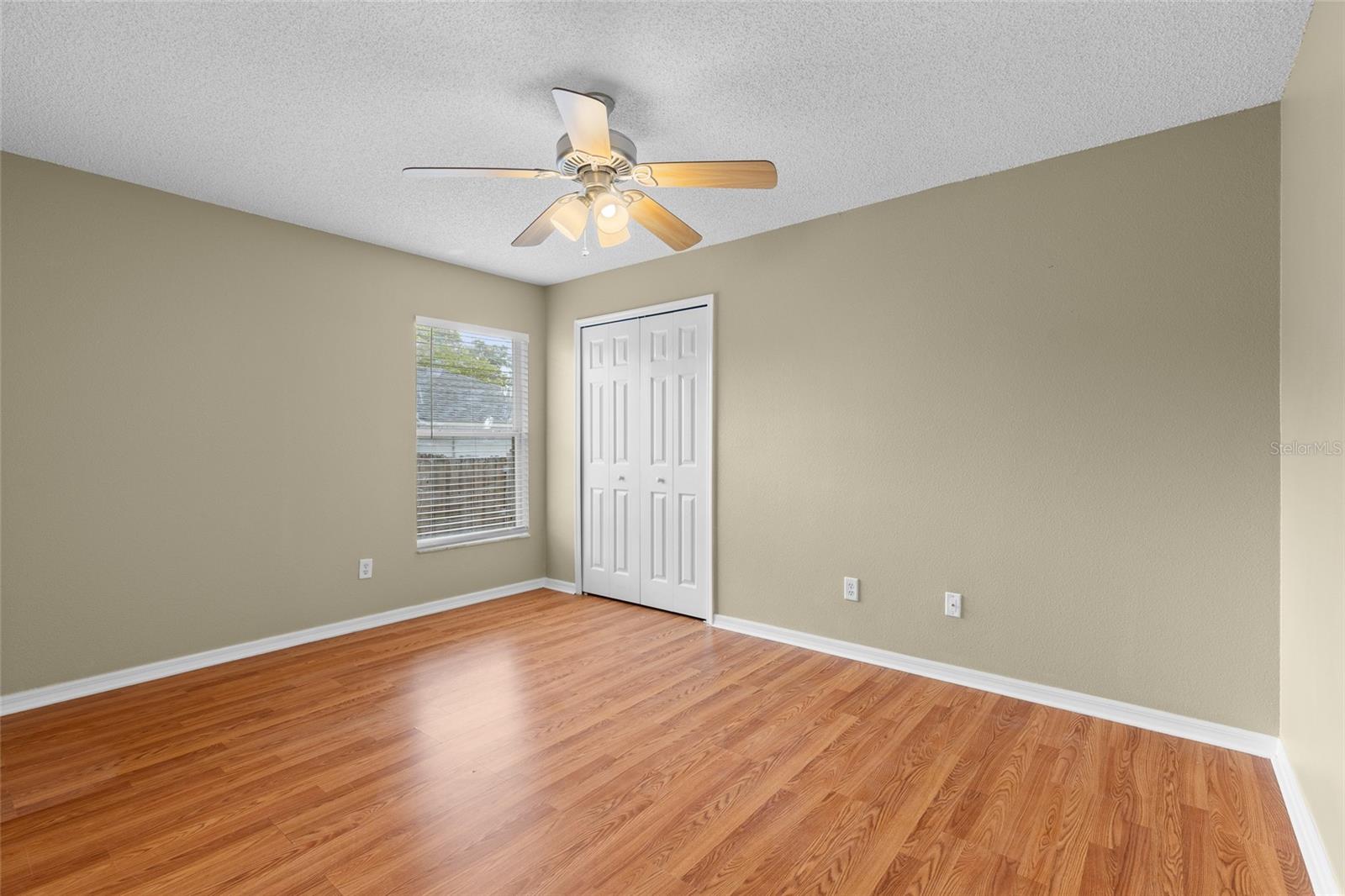 GROVELAND HIDDEN LAKES ESTATES - Residential