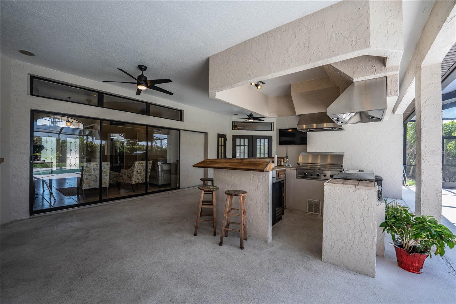 MAGNOLIA CHASE - Residential