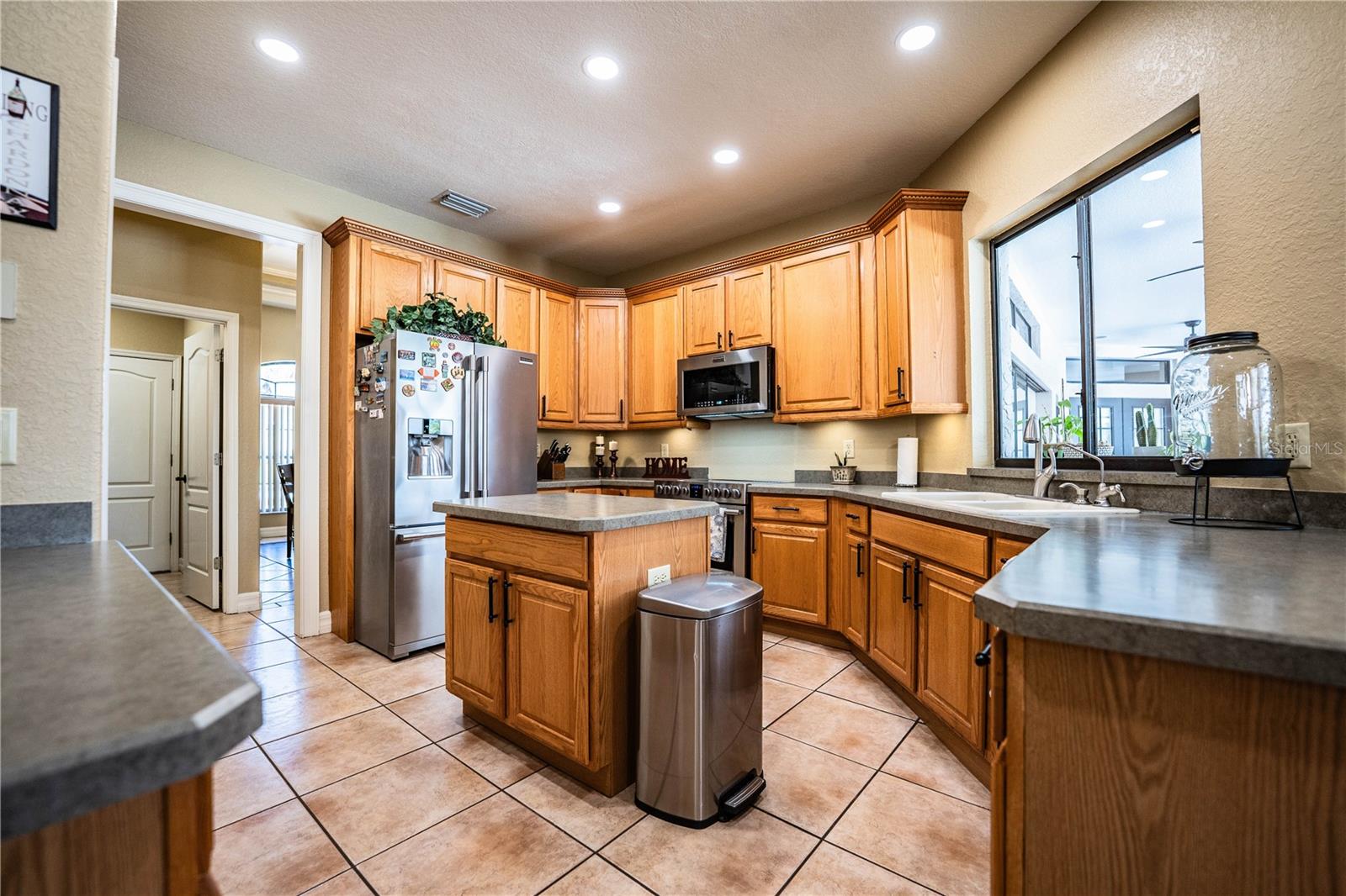 MAGNOLIA CHASE - Residential