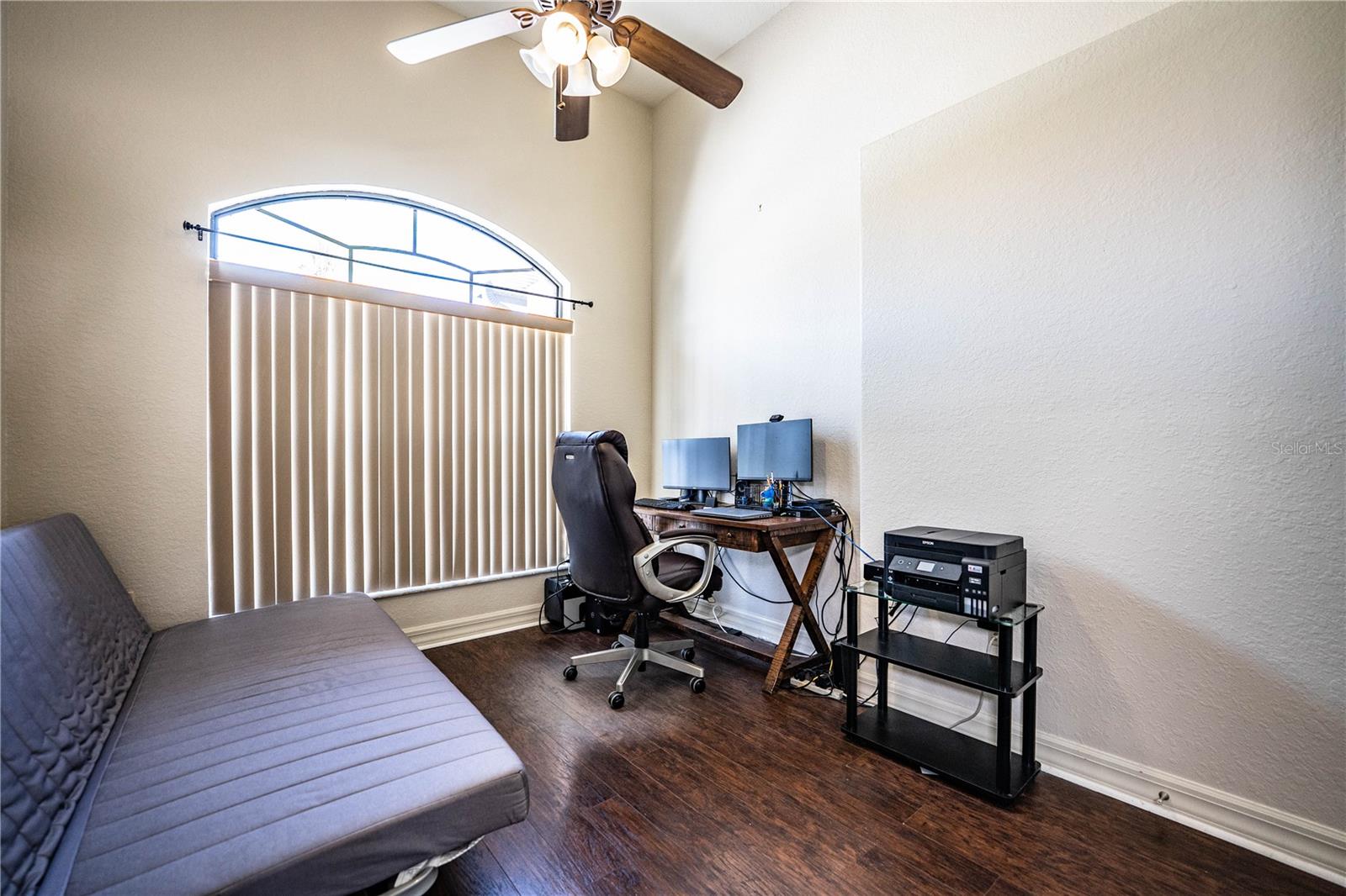 MAGNOLIA CHASE - Residential