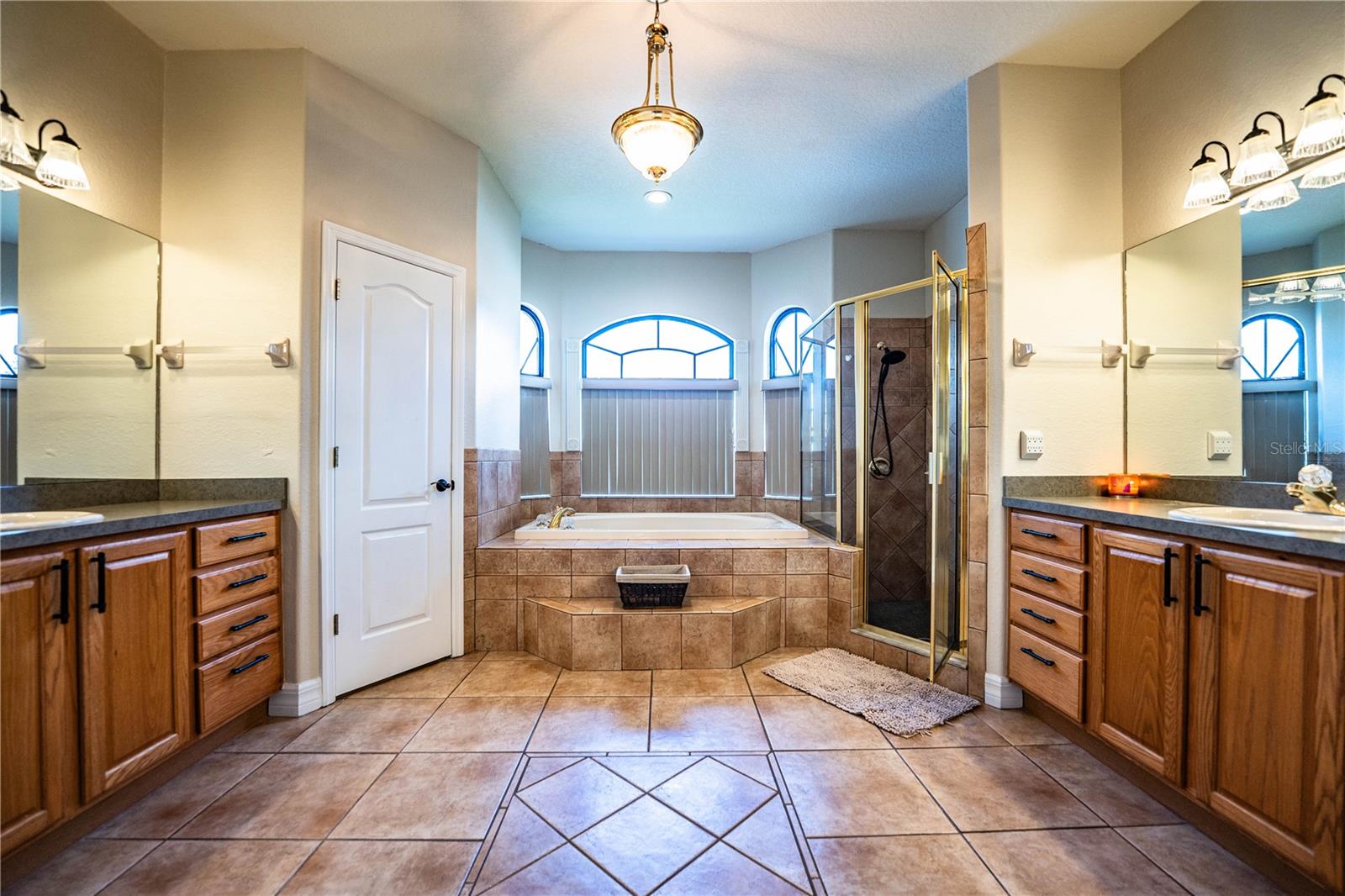 MAGNOLIA CHASE - Residential