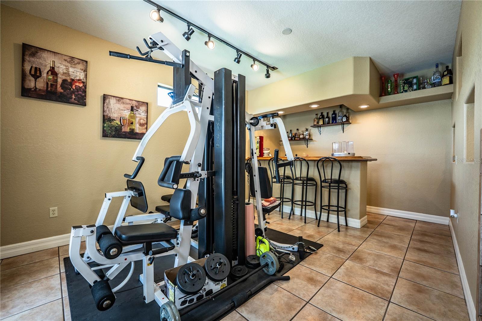 MAGNOLIA CHASE - Residential