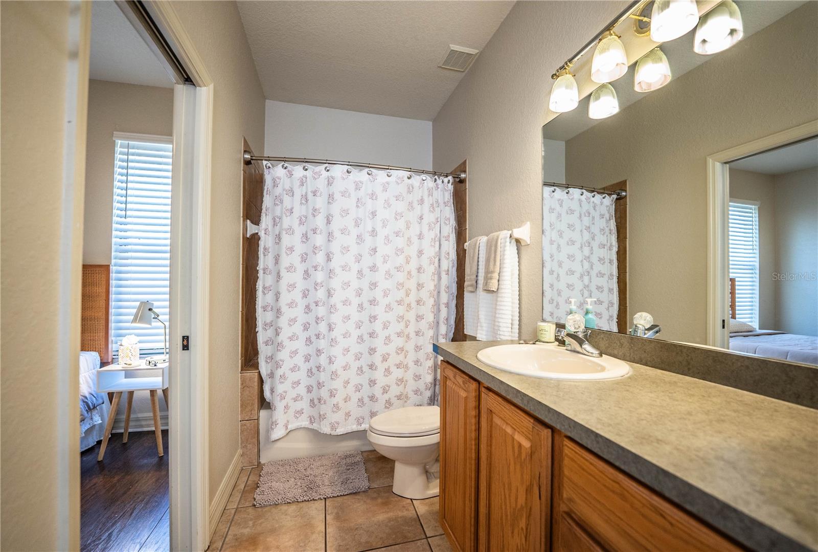 MAGNOLIA CHASE - Residential