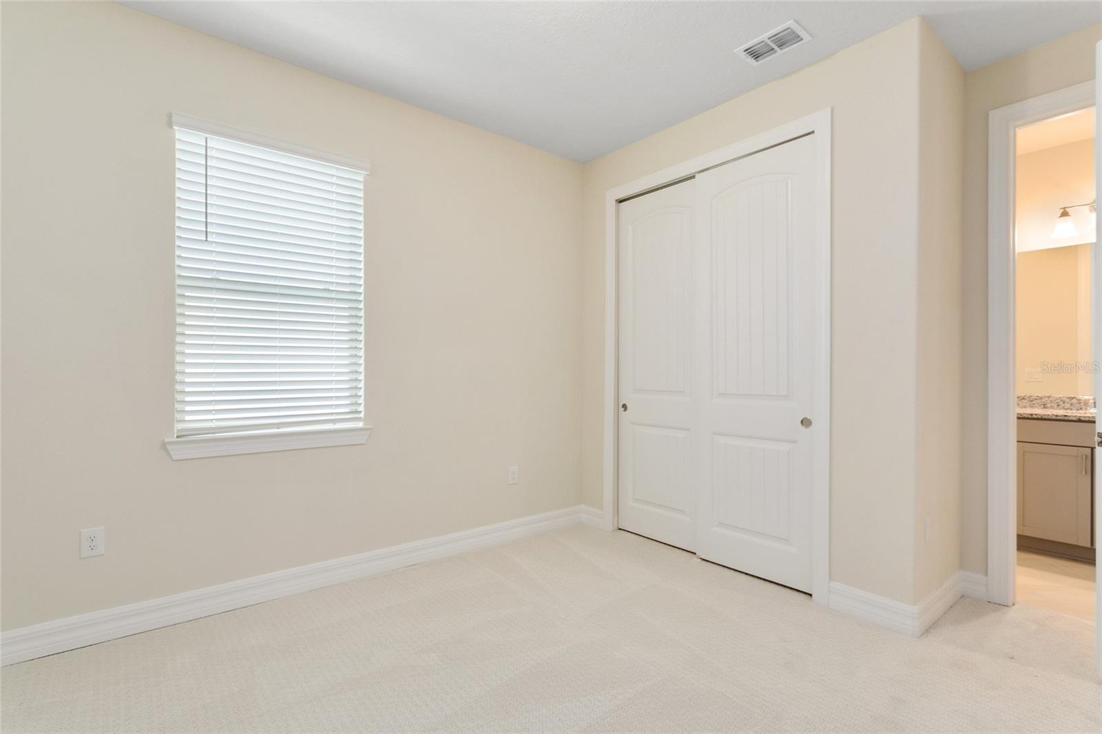 PHILLIPS GRV TRACT J - Residential Lease