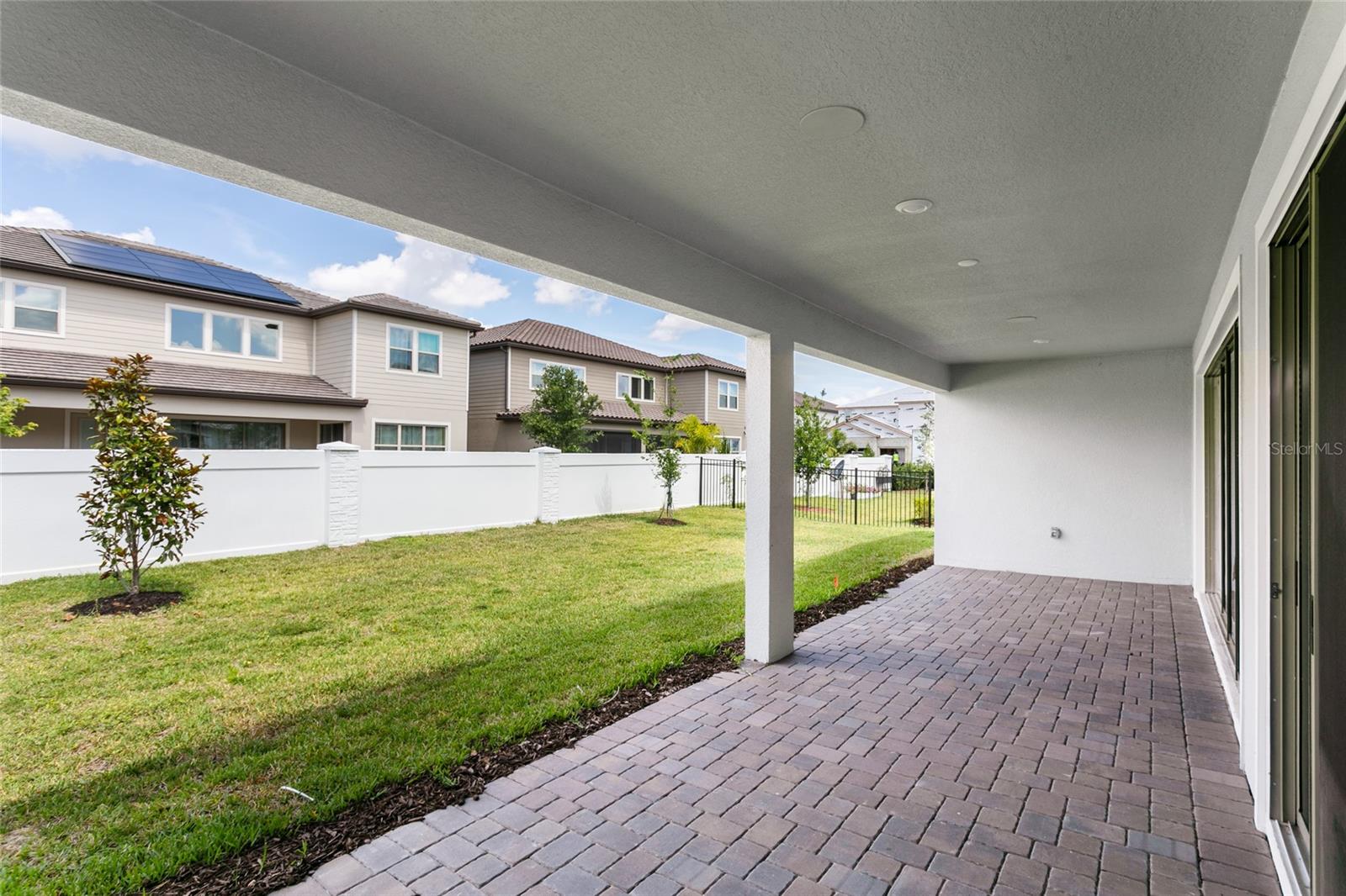 PHILLIPS GRV TRACT J - Residential Lease