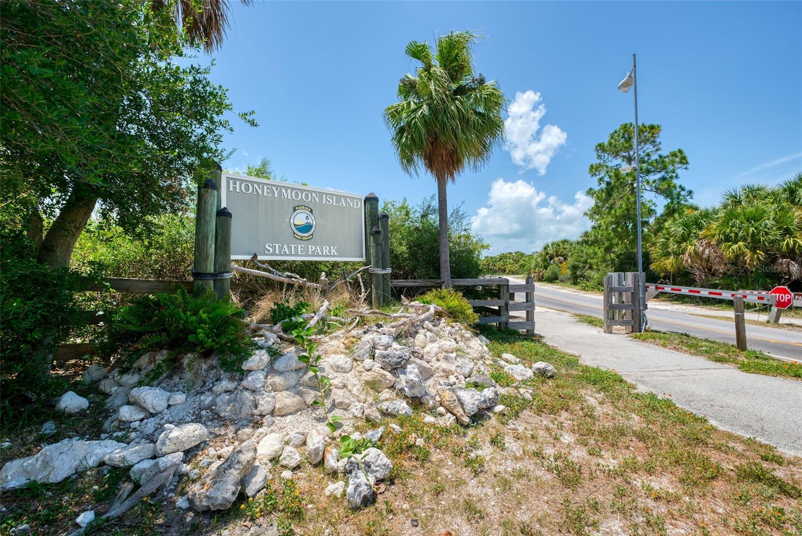 ROYAL STEWART ARMS - Residential