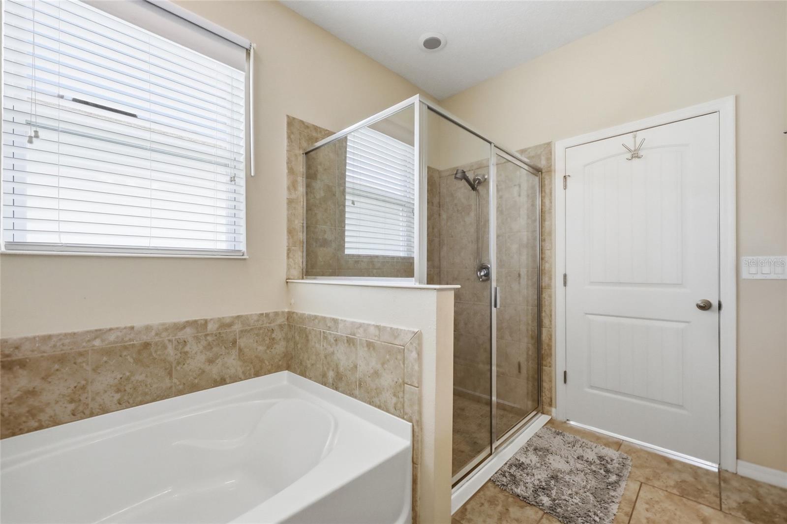 DRAYTON-PRESTON WOODS/PROVIDEN - Residential