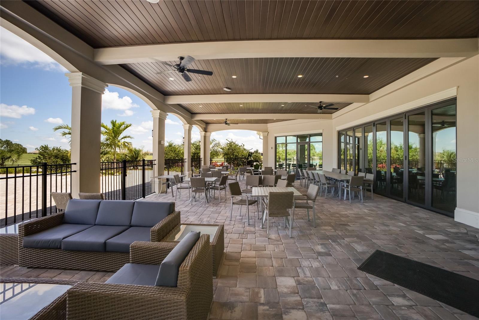LAKEWOOD NATIONAL - Residential