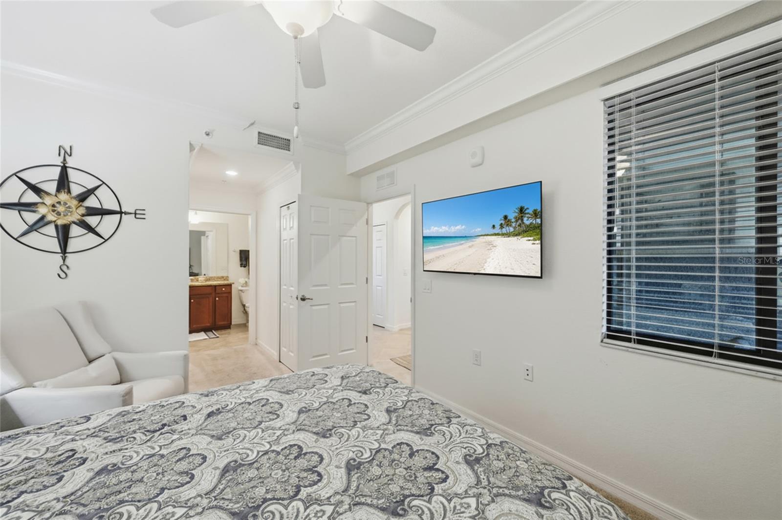 LAKEWOOD NATIONAL - Residential