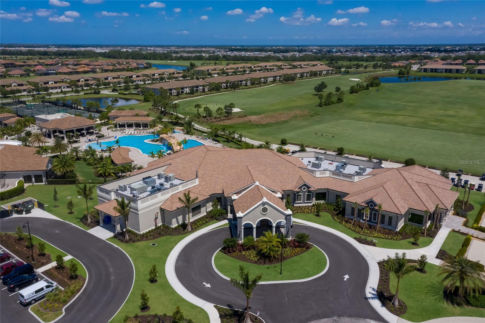 LAKEWOOD NATIONAL - Residential