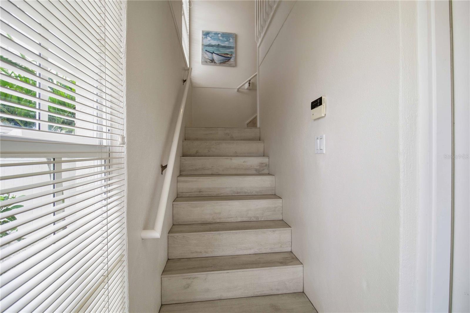 BEACHWALK TWNHMS PH 2 - Residential