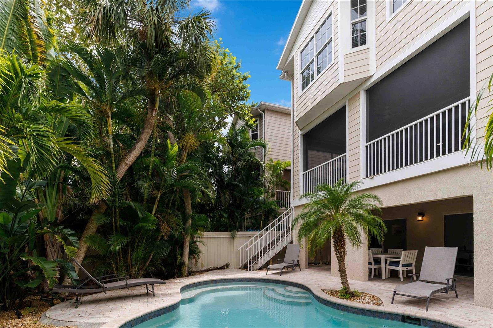 BEACHWALK TWNHMS PH 2 - Residential