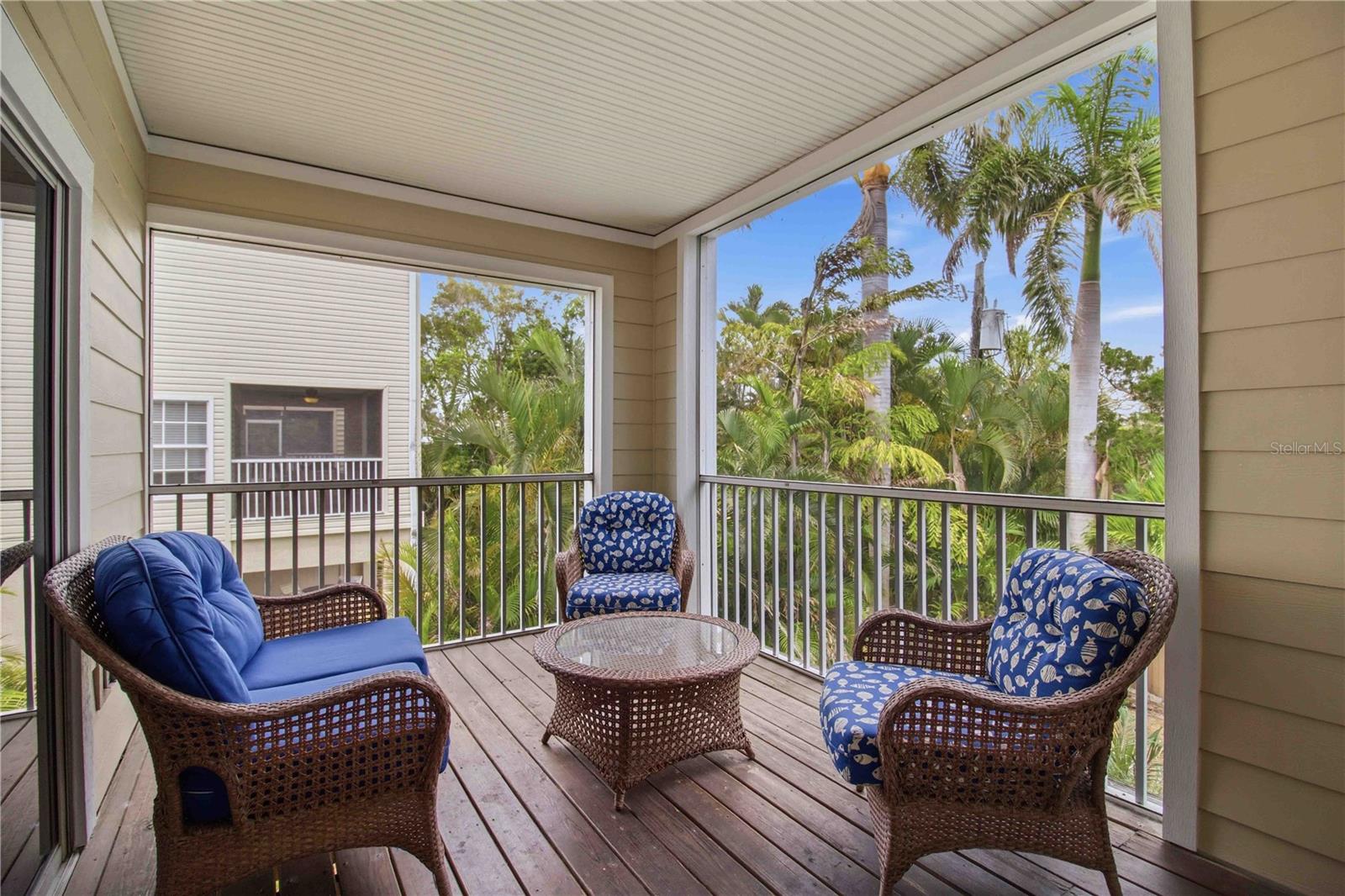 BEACHWALK TWNHMS PH 2 - Residential