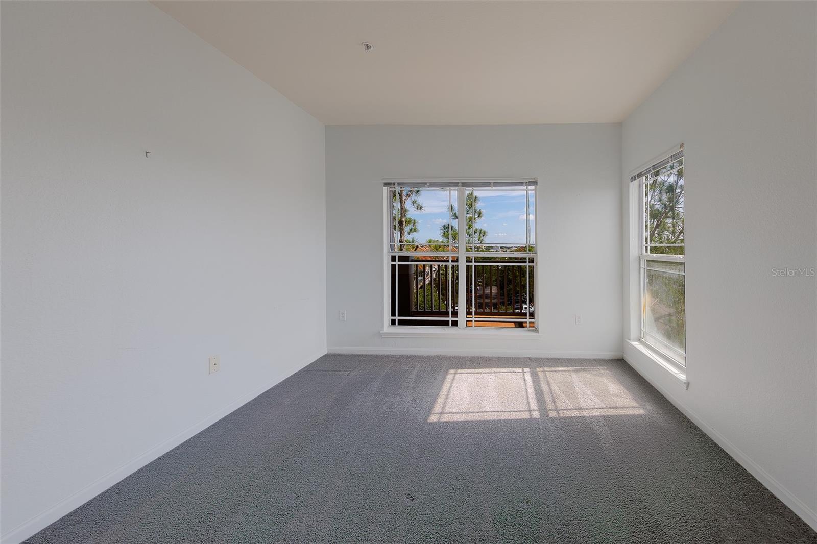 RESIDENCE AT RENAISSANCE - Residential