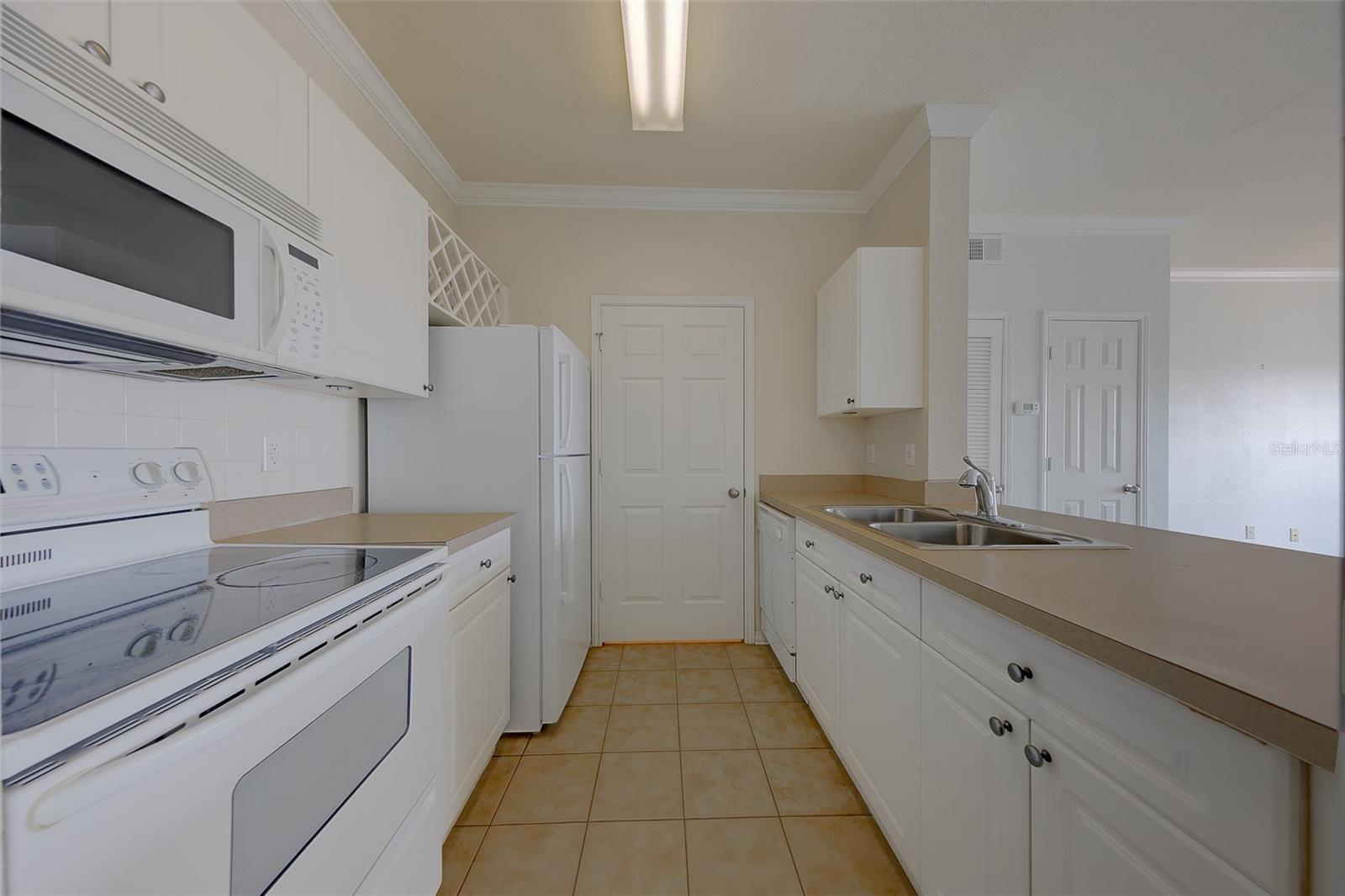 RESIDENCE AT RENAISSANCE - Residential