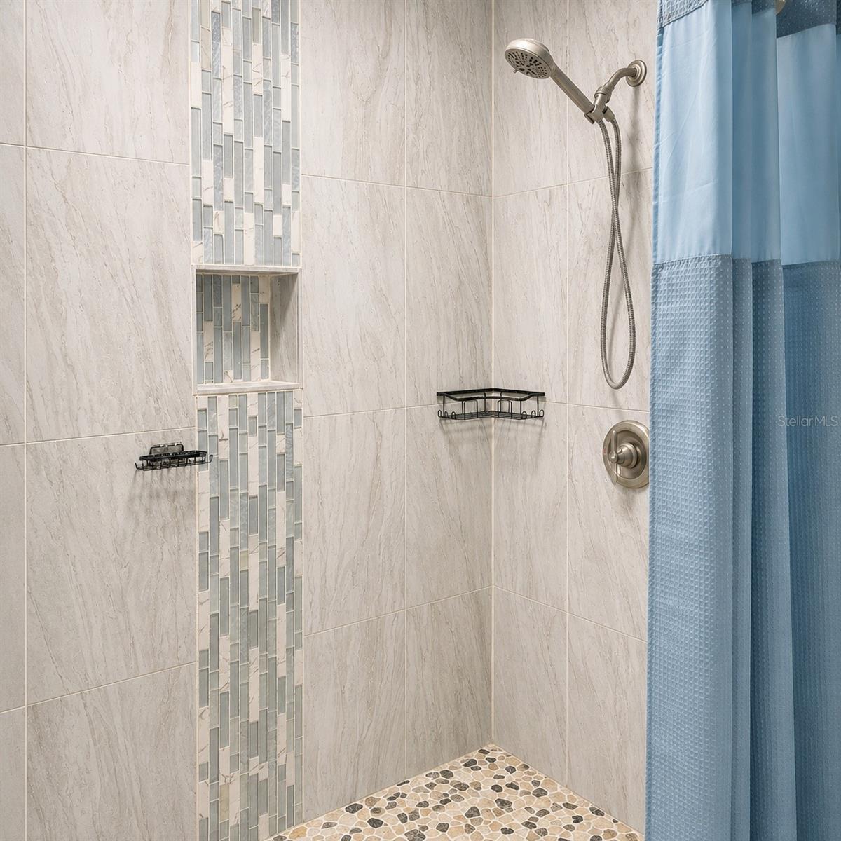 GIBBS & B D FOSTERS ADD - Residential