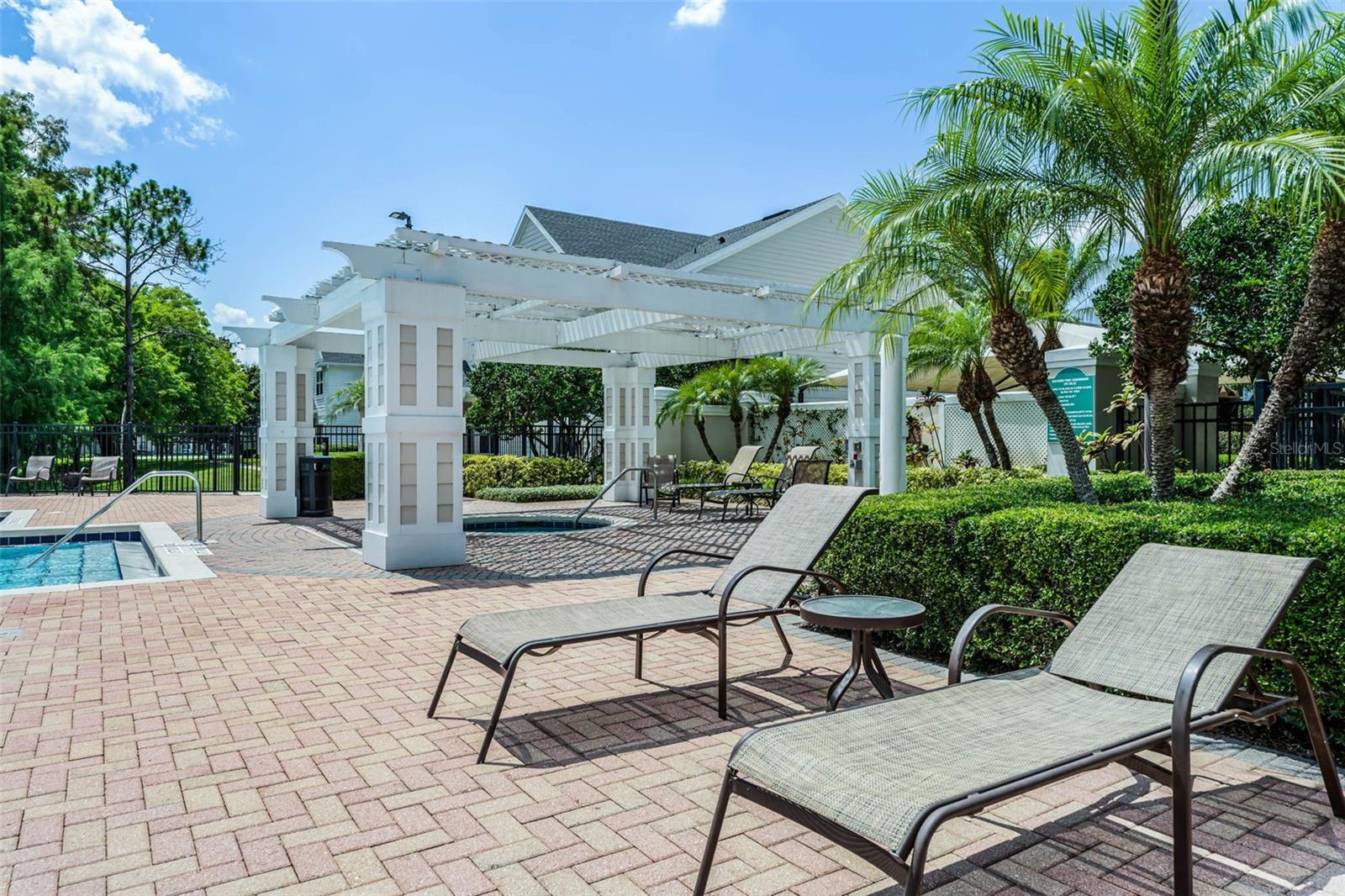 SOUTHERN PINES - Residential
