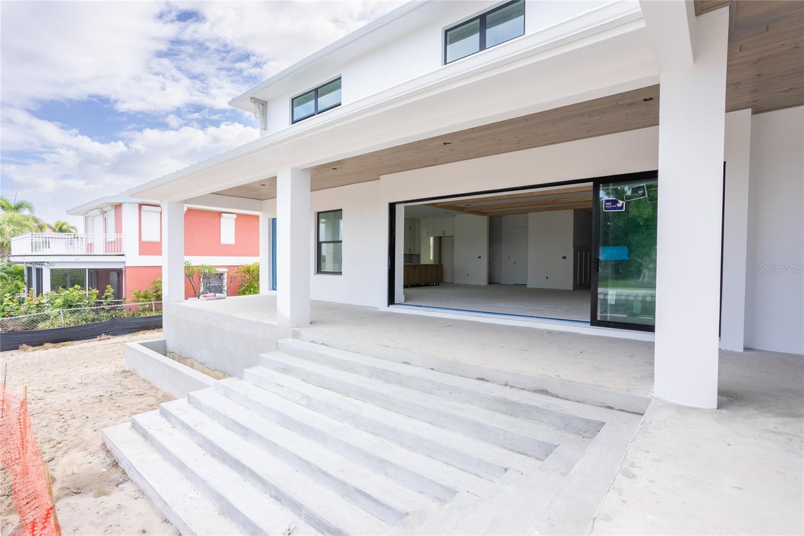 VENETIAN ISLES - Residential