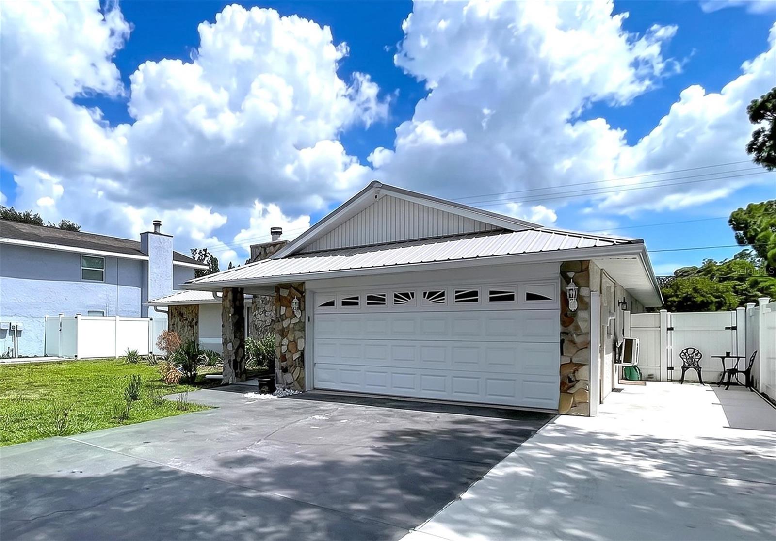 SUGARWOOD GROVE - Residential