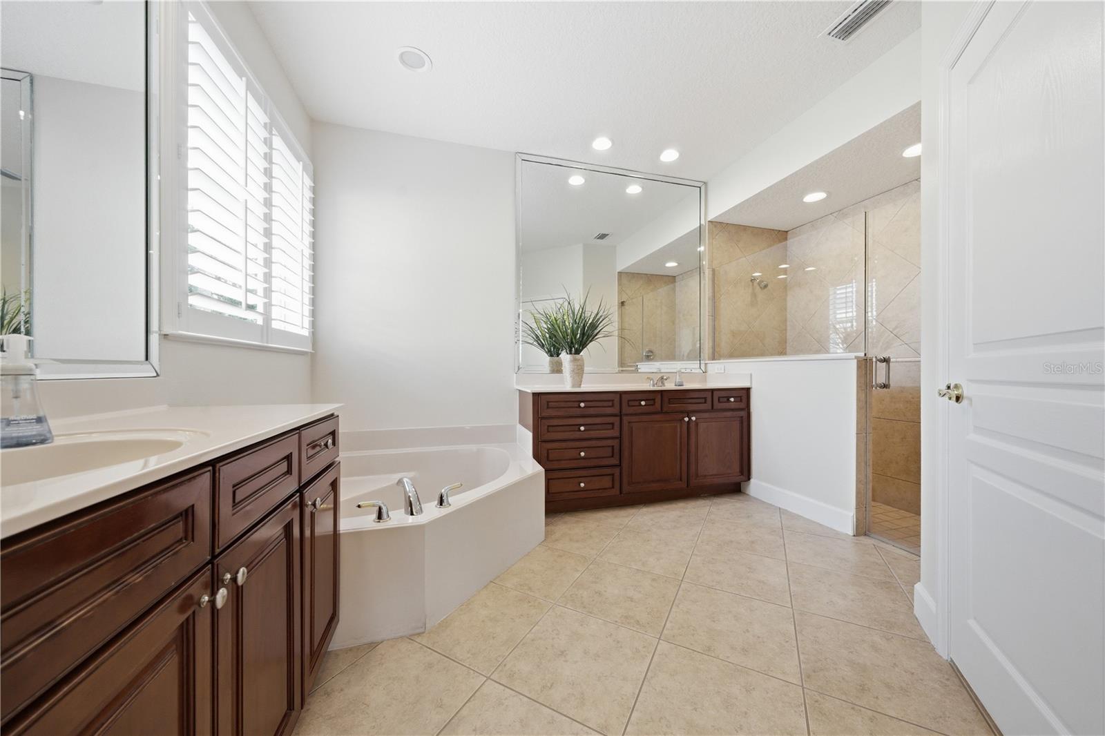 LIVE OAK RESERVE UNIT TWO - Residential