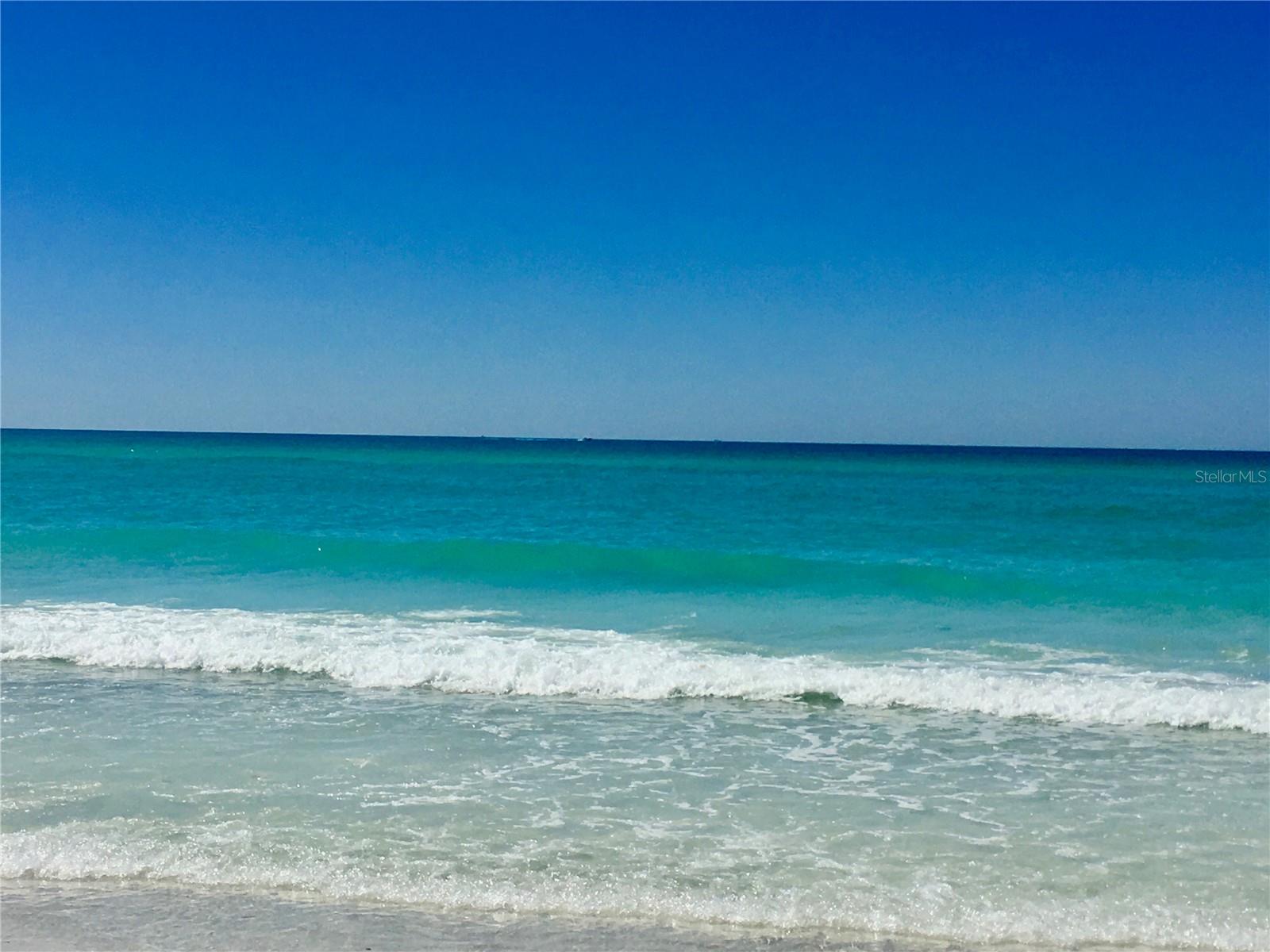 GULFSHORE OF LONGBOAT KEY - Residential