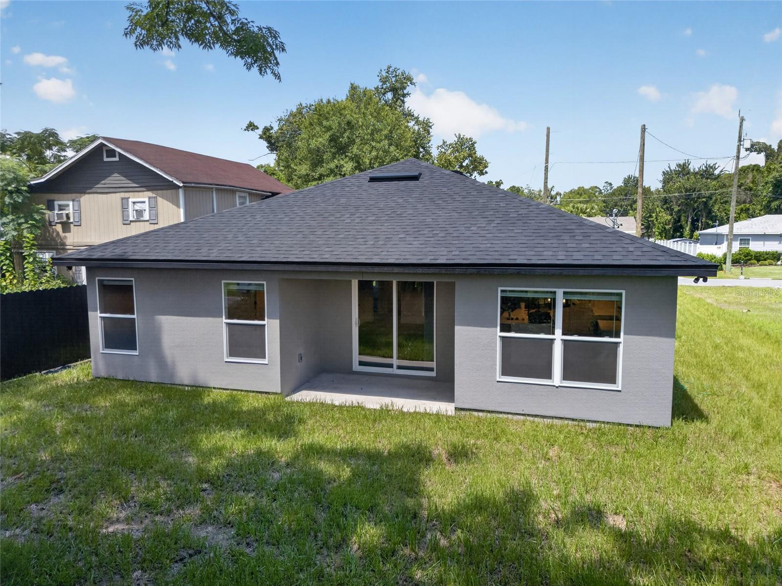 LOCKHARTS SUB - Residential