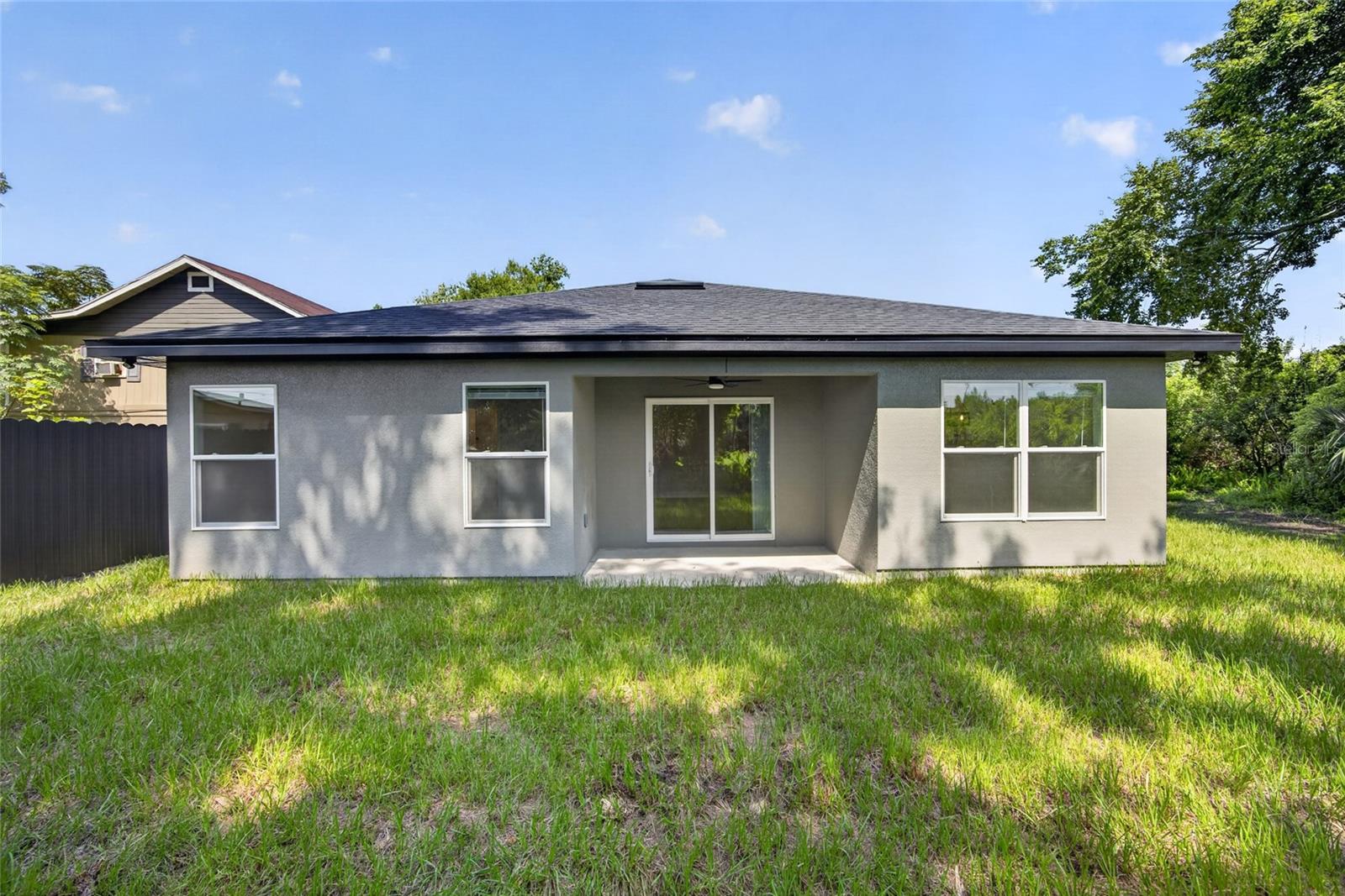 LOCKHARTS SUB - Residential