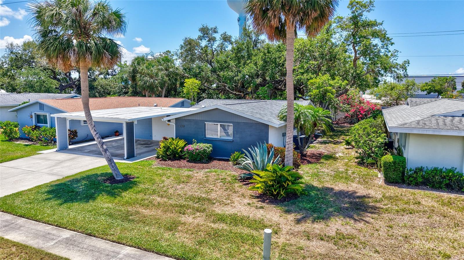 GULF GATE MANOR - Residential