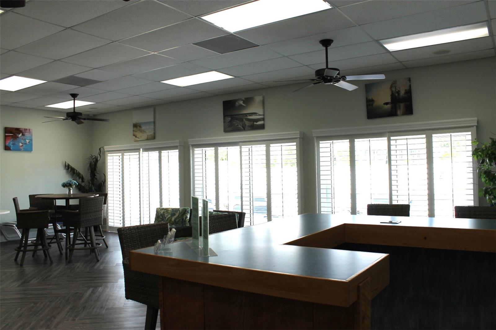 SANDALWOOD THE CONDO - Residential