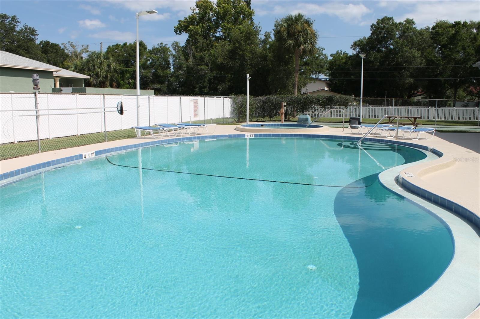 SANDALWOOD THE CONDO - Residential