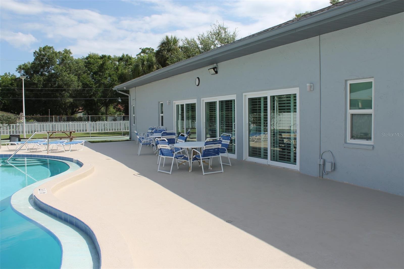 SANDALWOOD THE CONDO - Residential