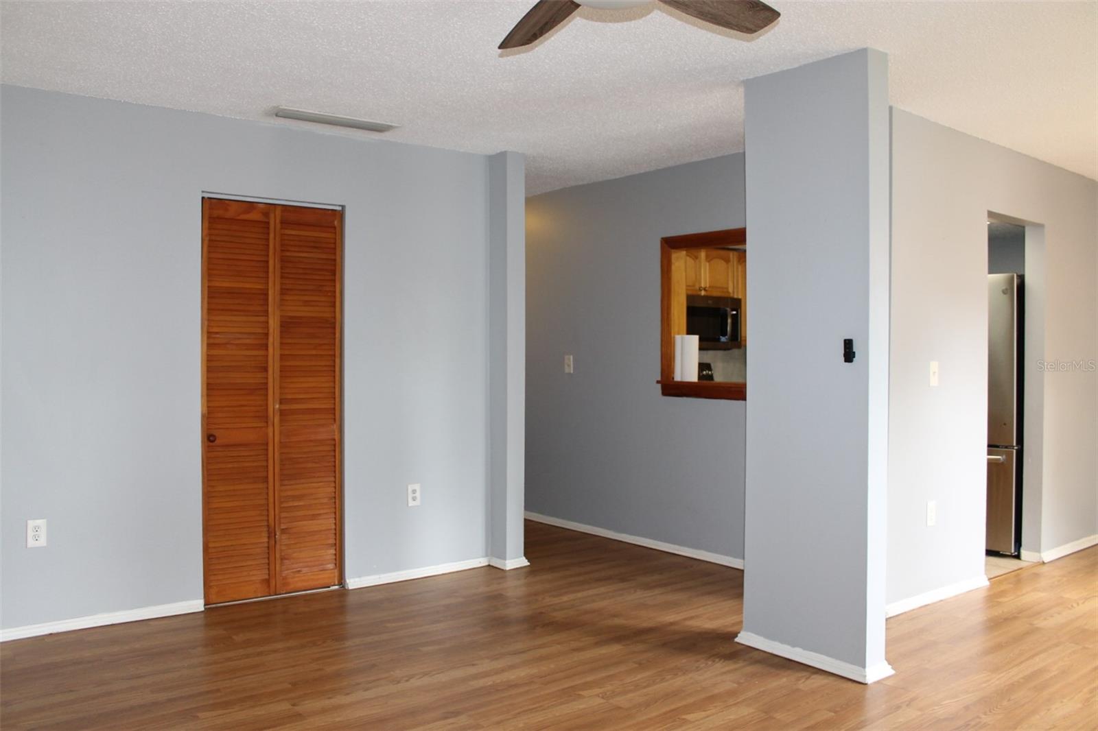 SANDALWOOD THE CONDO - Residential
