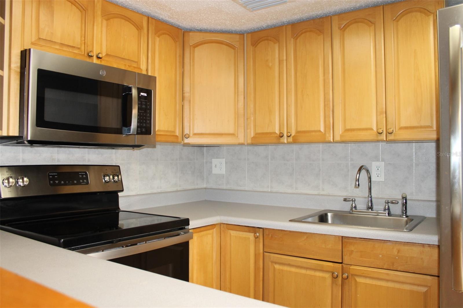 SANDALWOOD THE CONDO - Residential