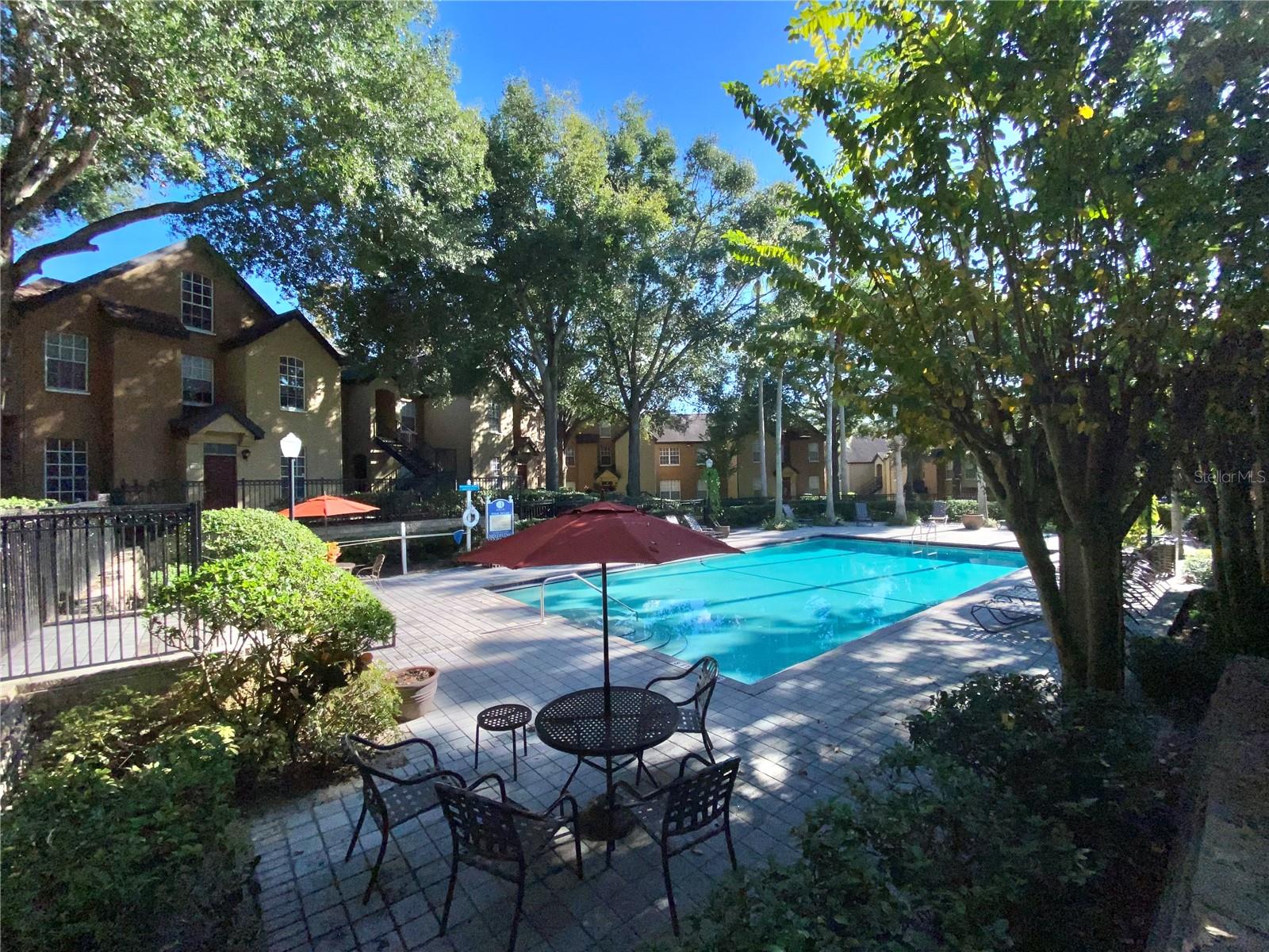 AZUR/METROWEST - Residential