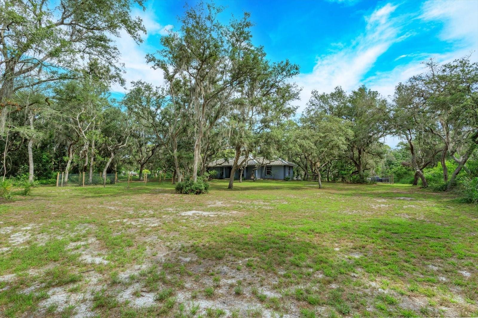 ACREAGE & UNREC - Residential