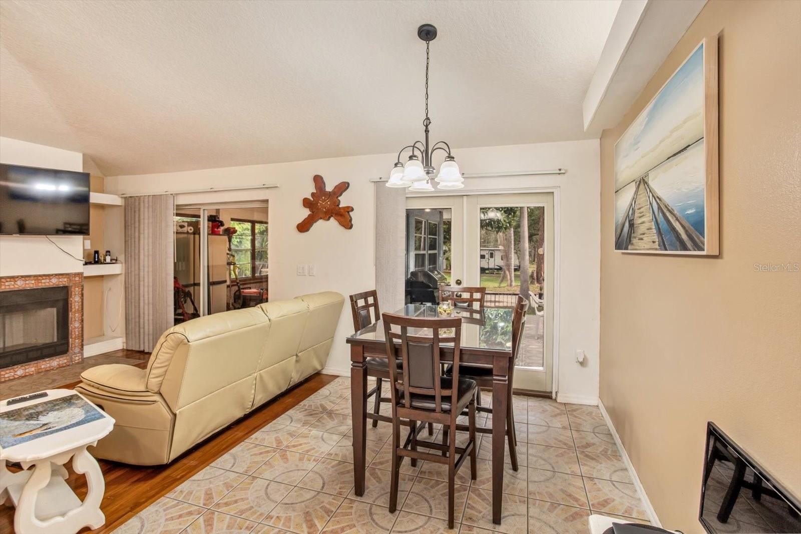 ACREAGE & UNREC - Residential