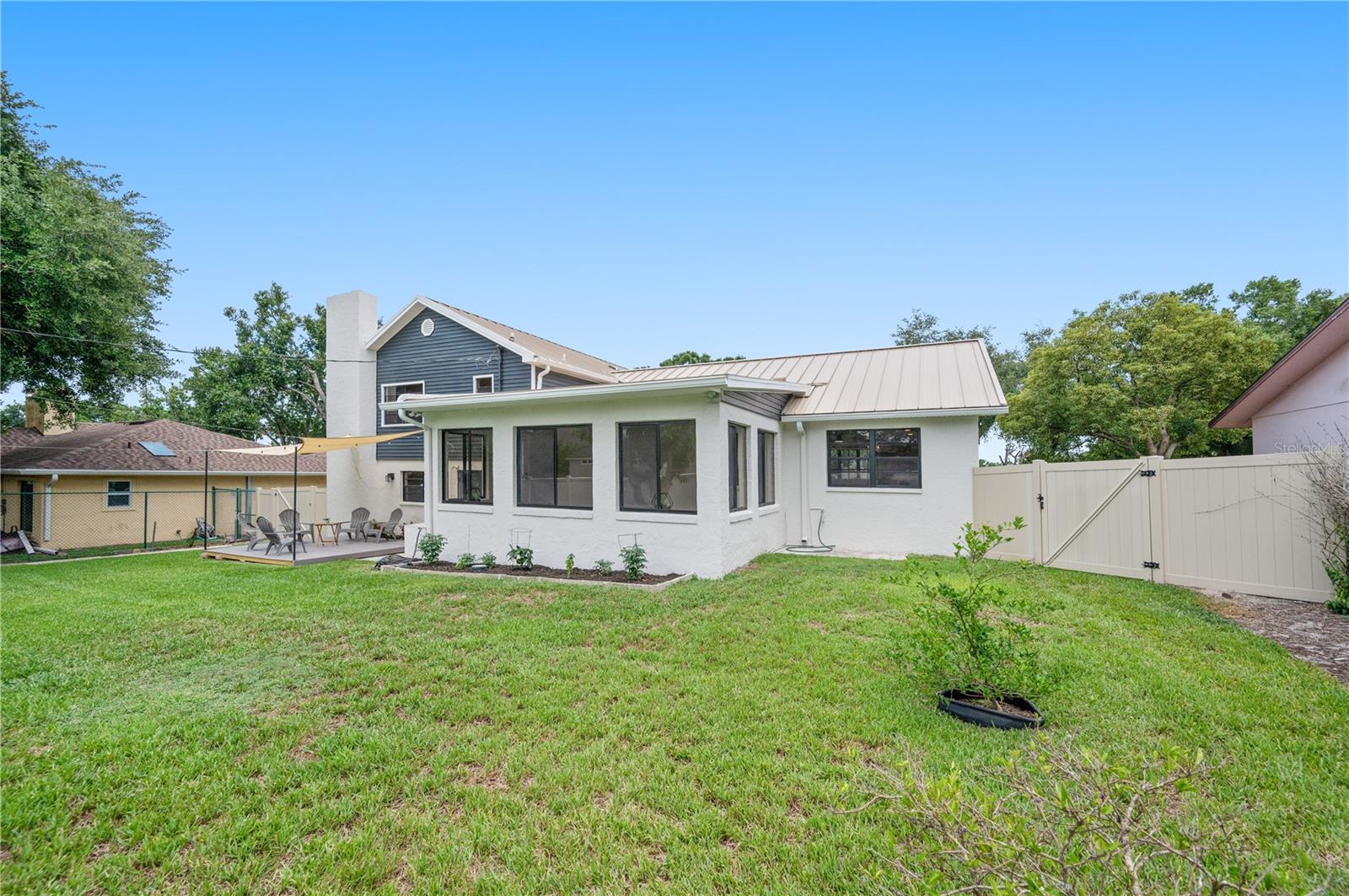 PALMORE COURT - Residential