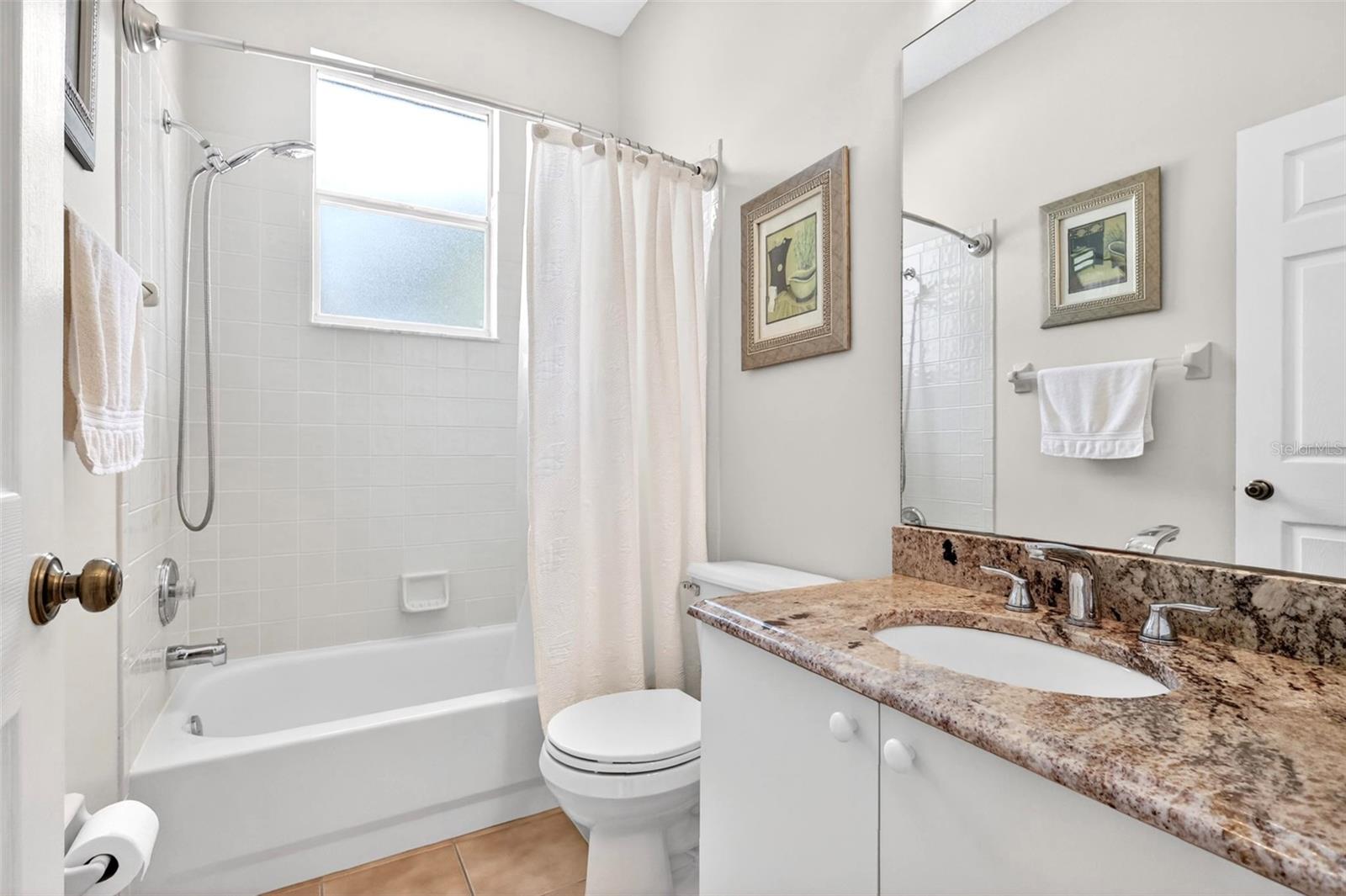 FOREST OAKS - Residential