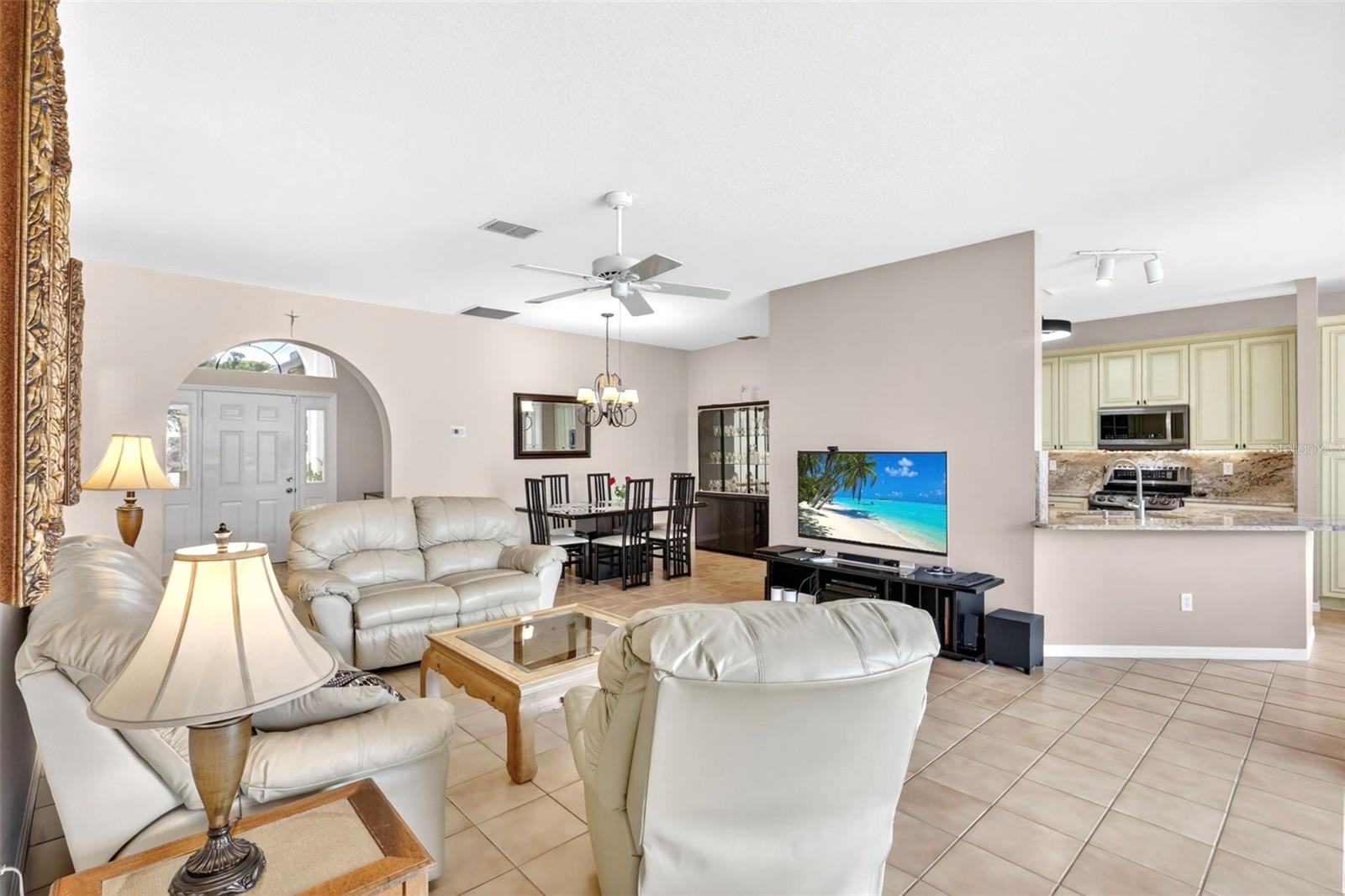 FOREST OAKS - Residential