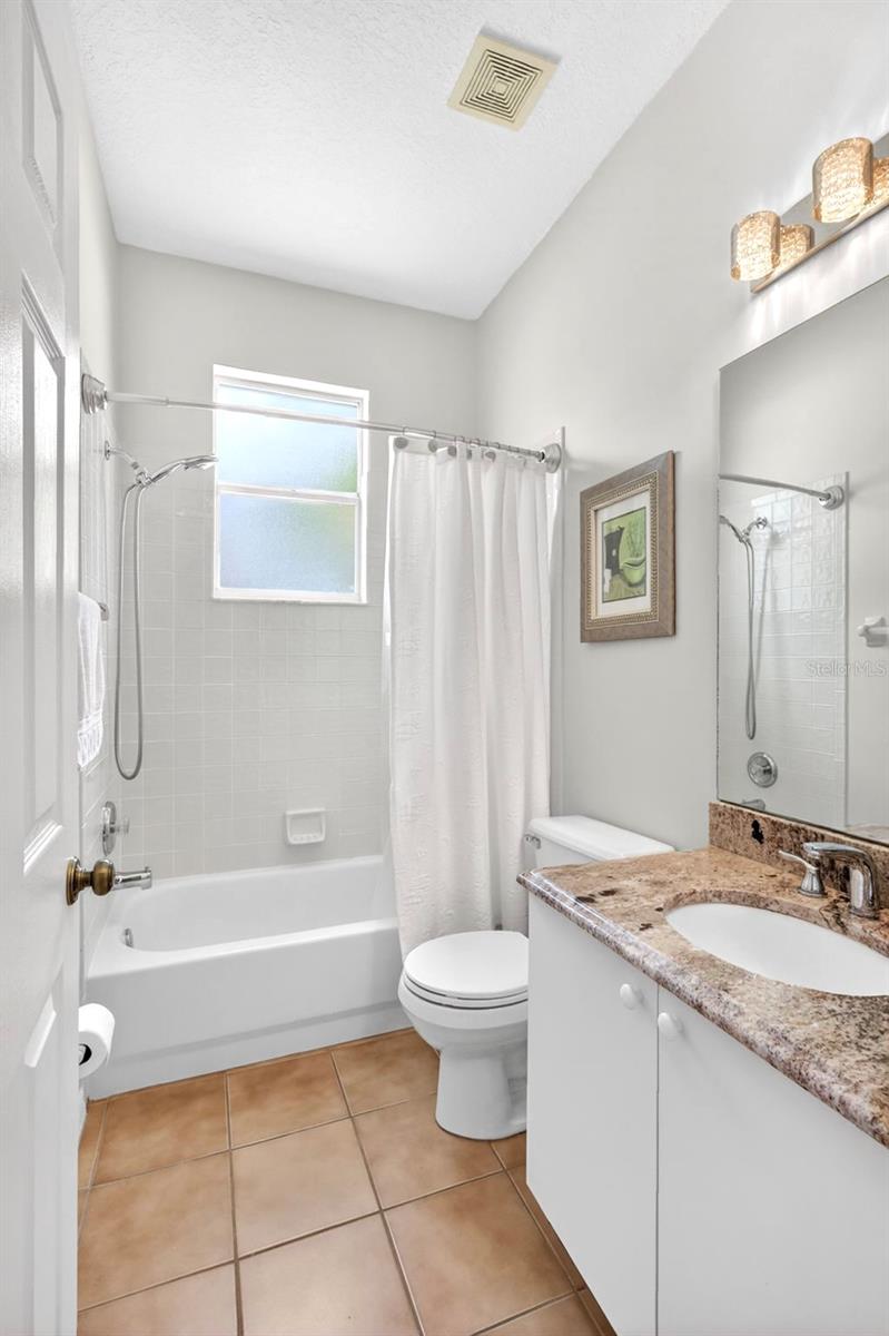 FOREST OAKS - Residential
