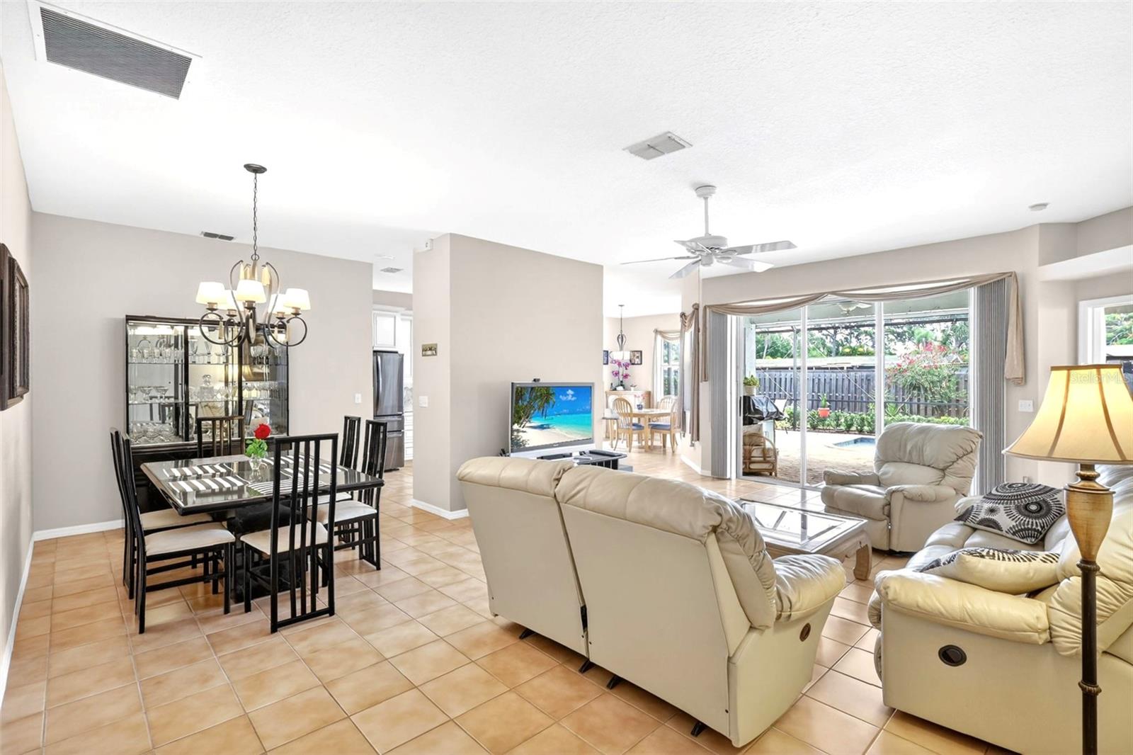 FOREST OAKS - Residential