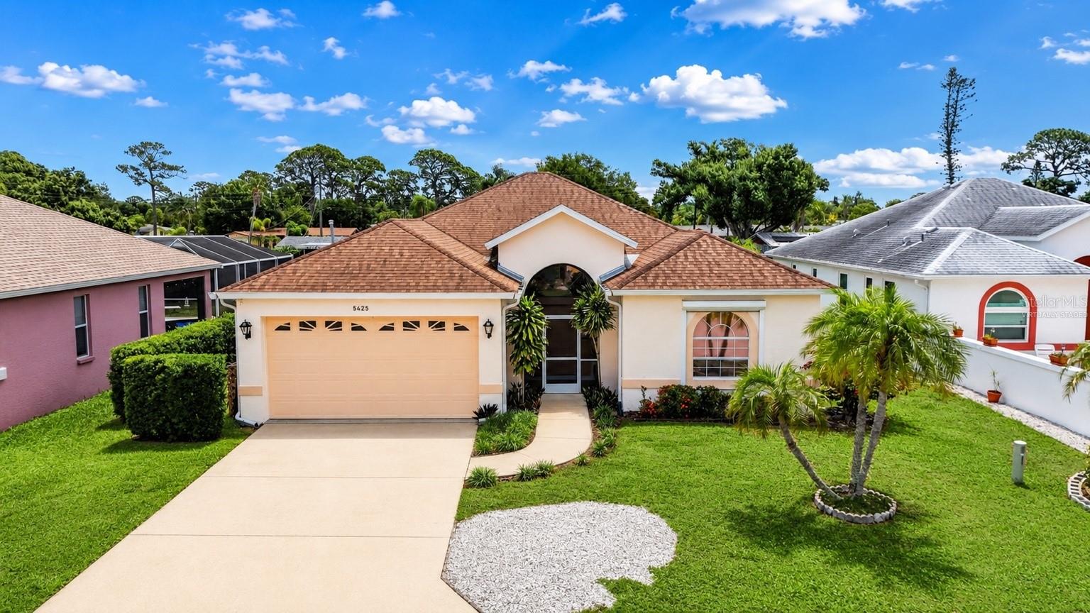 FOREST OAKS - Residential